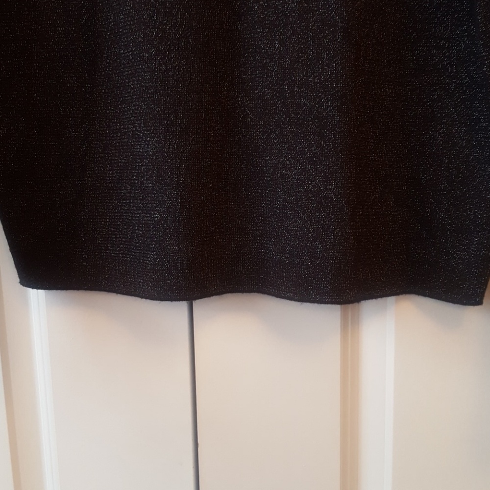 🖤H&M Sweater🖤 - Picture 3 of 5